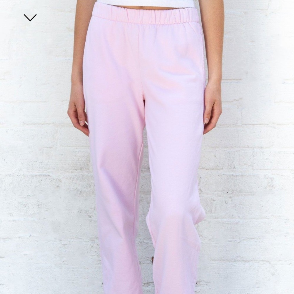 brandy melville baby pink sweatpants